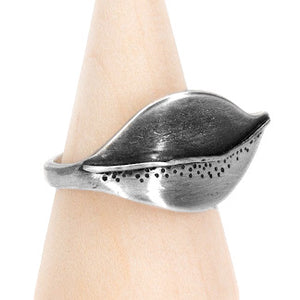 Chunky Abstract Leaf Ring