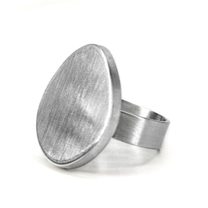 Hollow form abstract ring