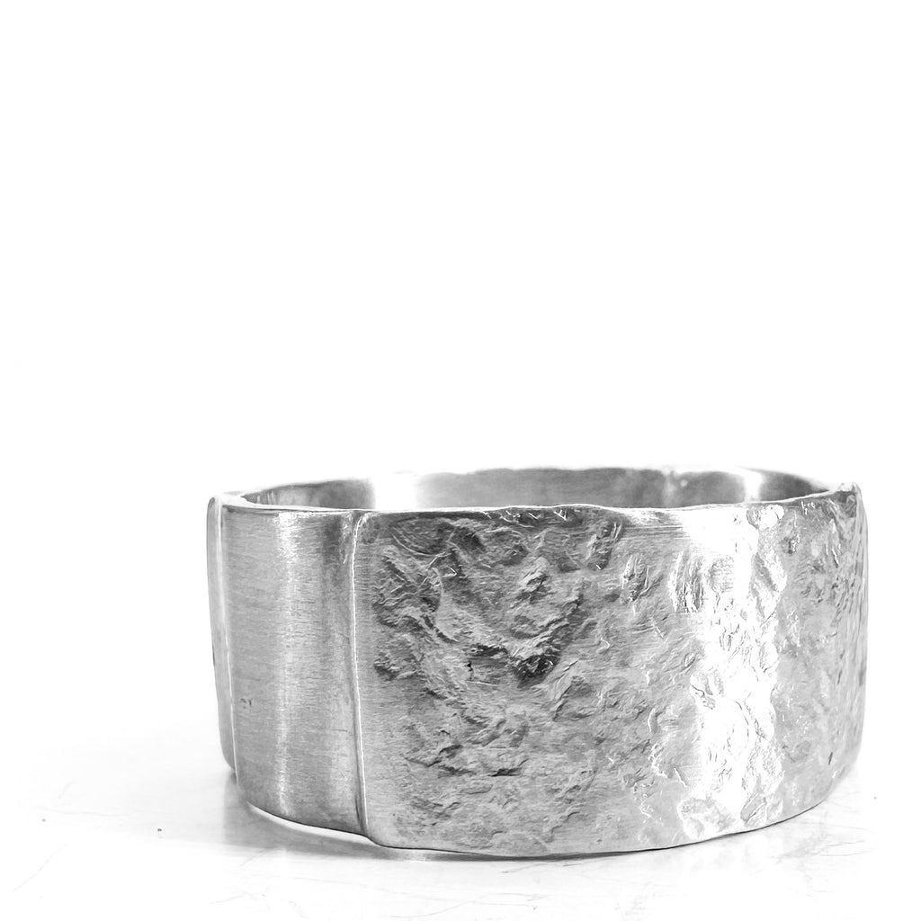 Sun Rays Striped Ring