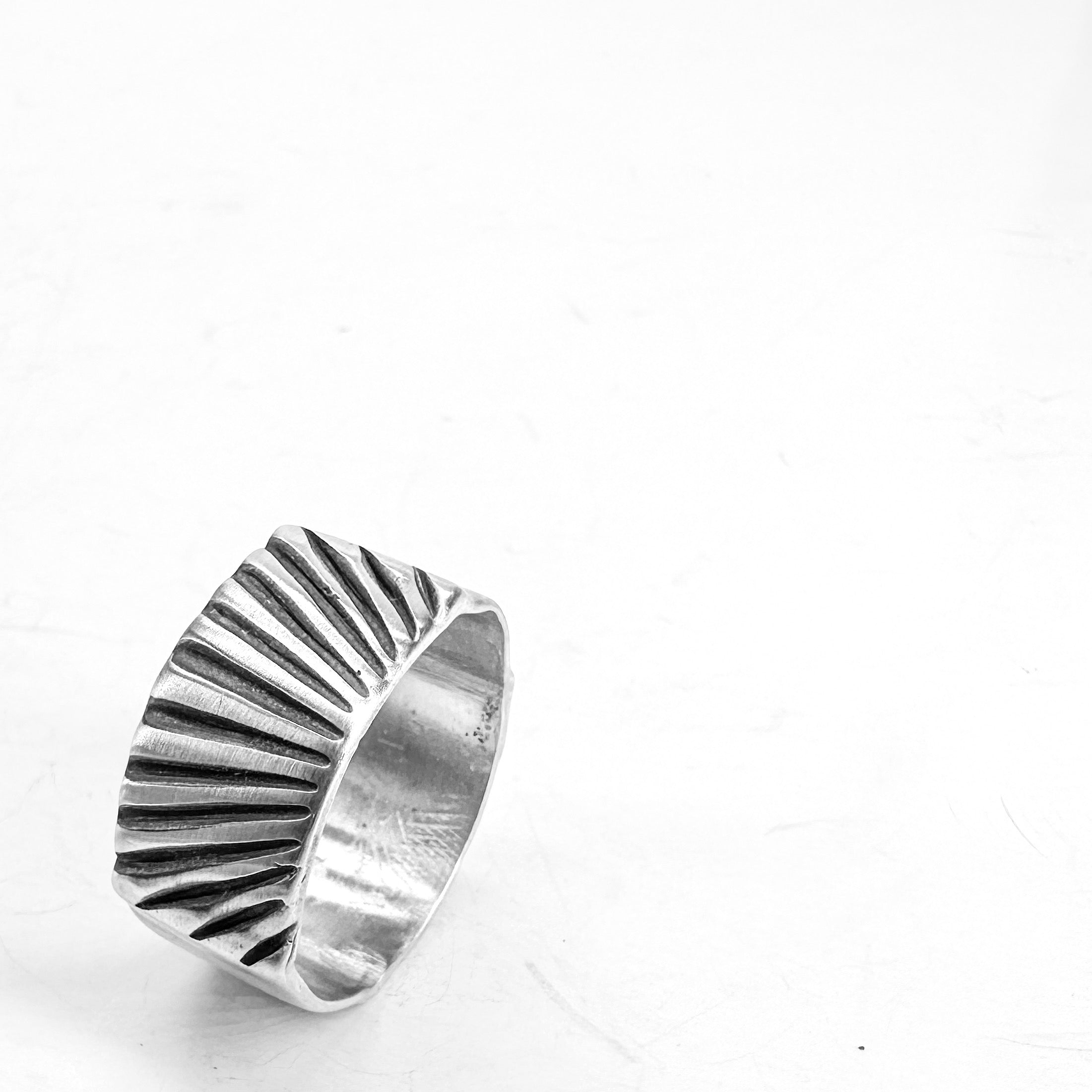 Sun Rays Striped Ring