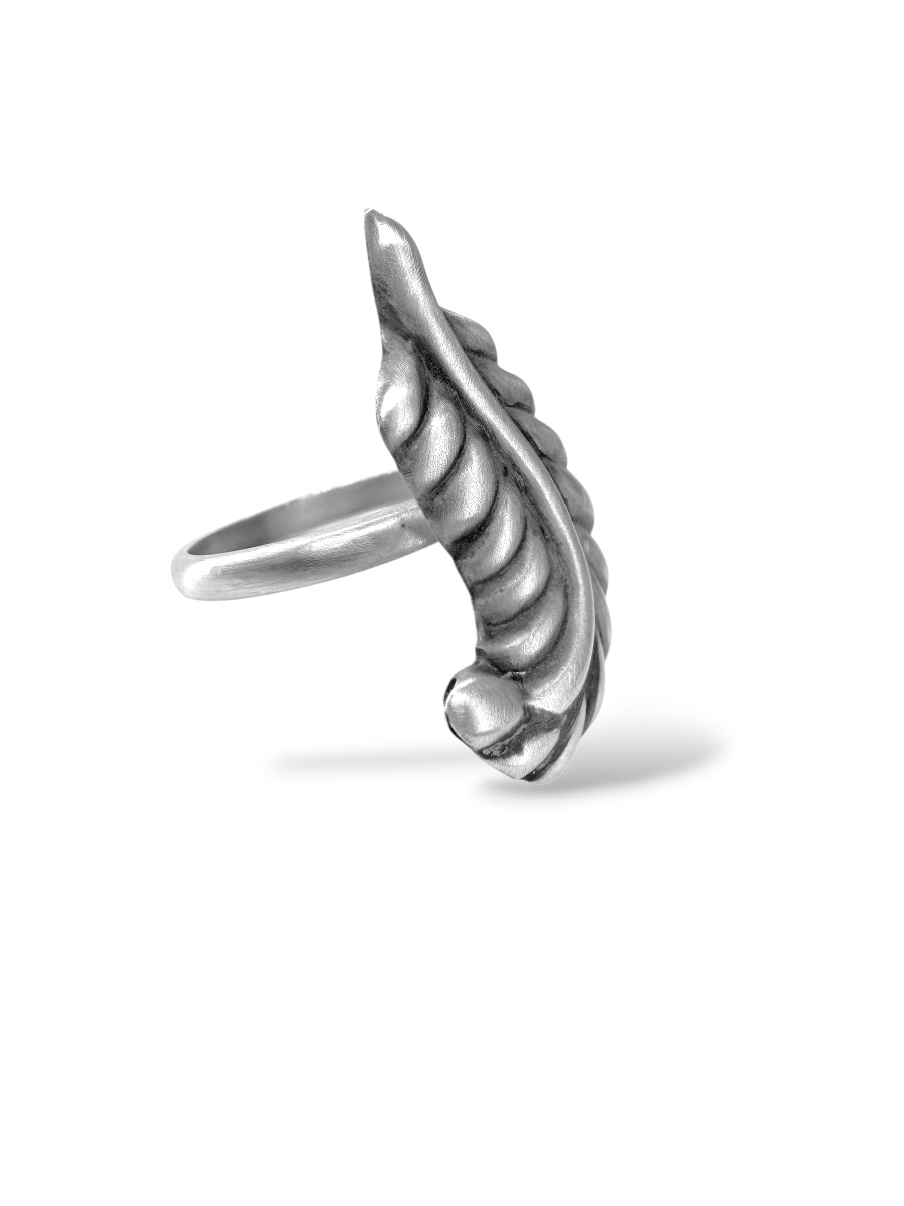 Fancy Feather Ring