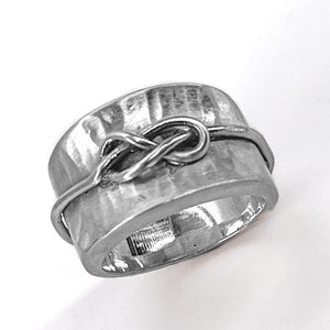 Chunky Love Knot Ring